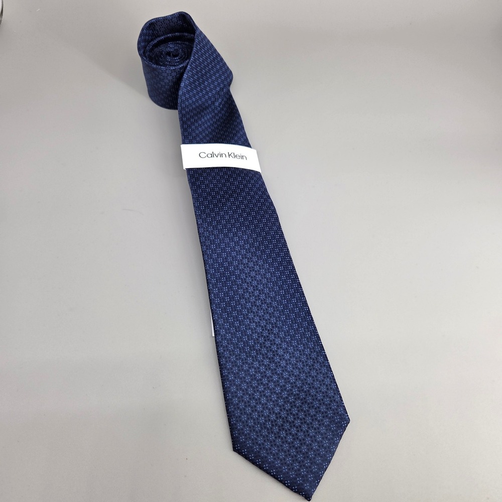 Calvin Klein Tie Mens OS Navy Blue Geometric Silk Blend Professional Classic NWT